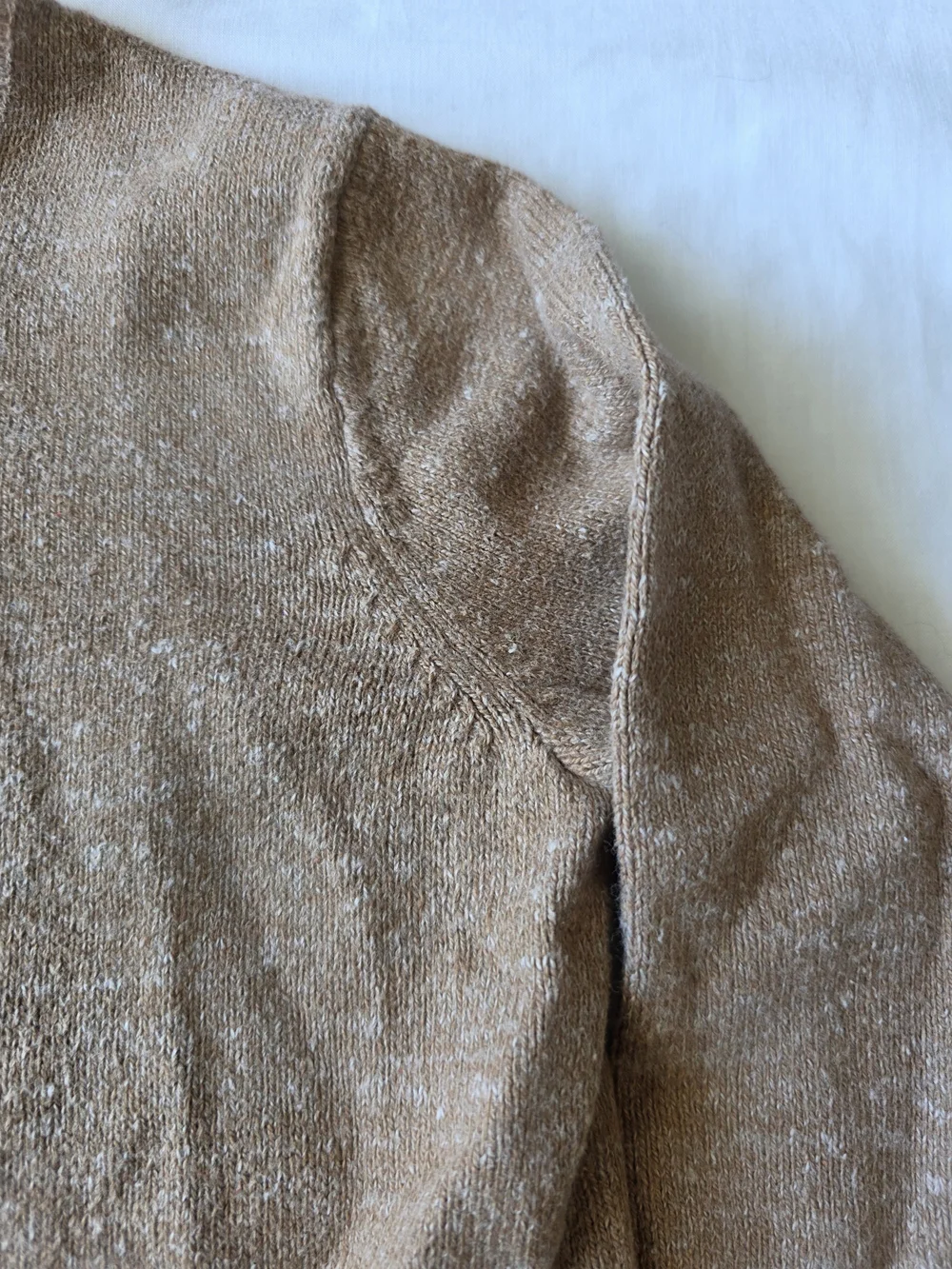 GAP Kids Crewneck Sweater in Heather Tan